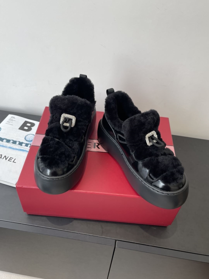 roger u1u1er boots